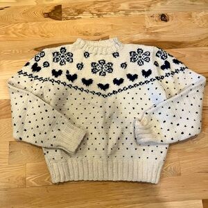 Hand Knit Women’s Heart Cream Blue Fair Isle Sweater Size S